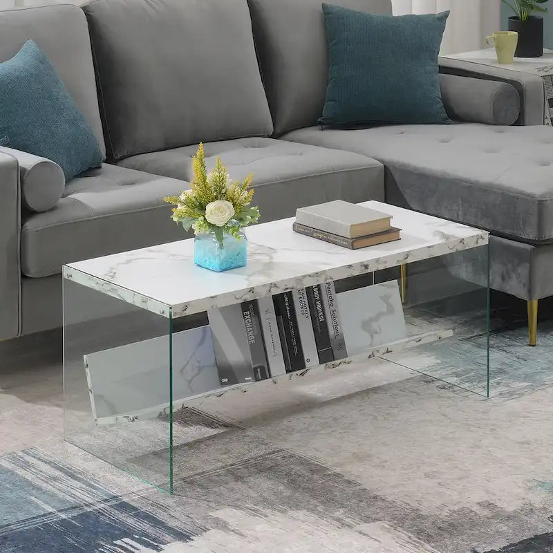 Table basse en verre avec étagère
