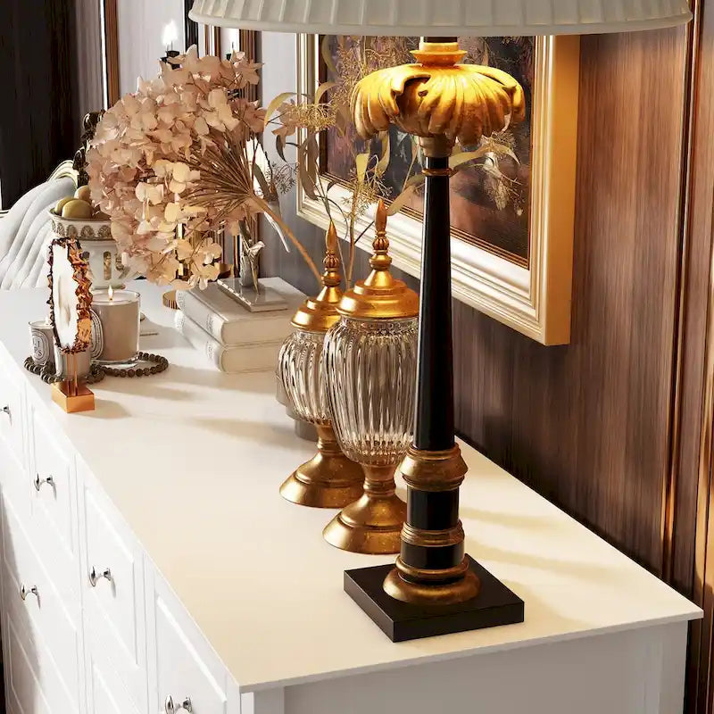Commode de chambre avec accents argentés – Organisateur élégant et spacieux