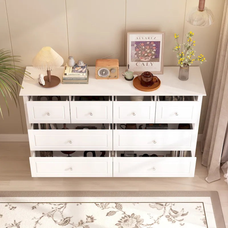 Commode de chambre avec accents argentés – Organisateur élégant et spacieux
