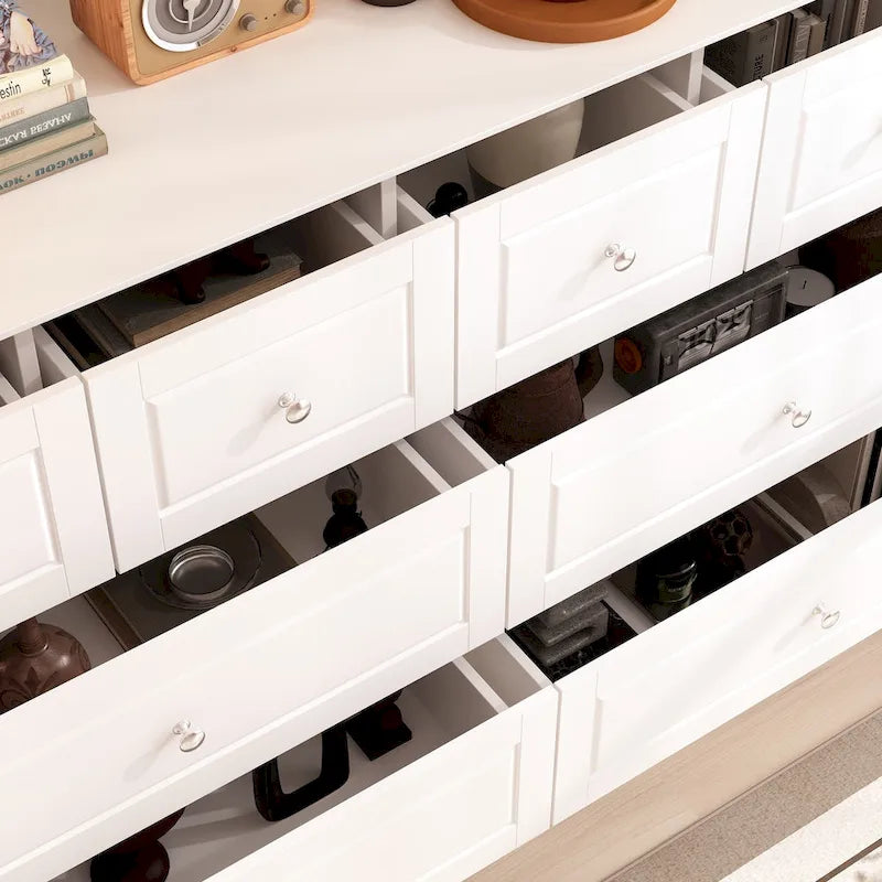 Commode de chambre avec accents argentés – Organisateur élégant et spacieux